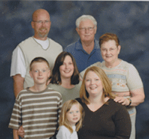 L to R: S-I-L Troy, Stan. GrSon Dylan, Daut Beth, Me, GrDaut Katie and Daut Sonja